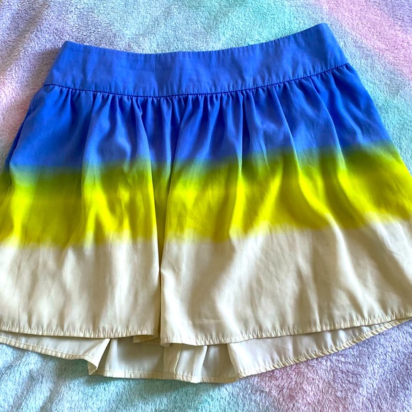 💙💛🤍JESSICA SIMPSON 💙💛🤍Double layered ombré skirt in size 13/14. - Picture 7 of 12